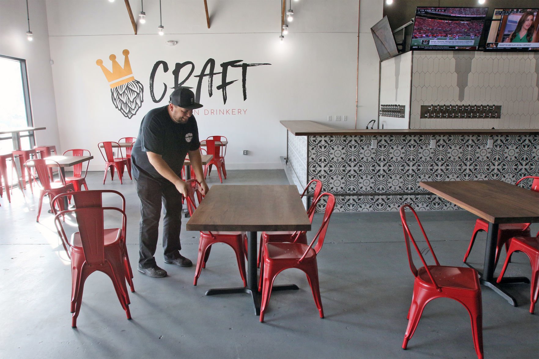 Craft, A Modern  Drinkery